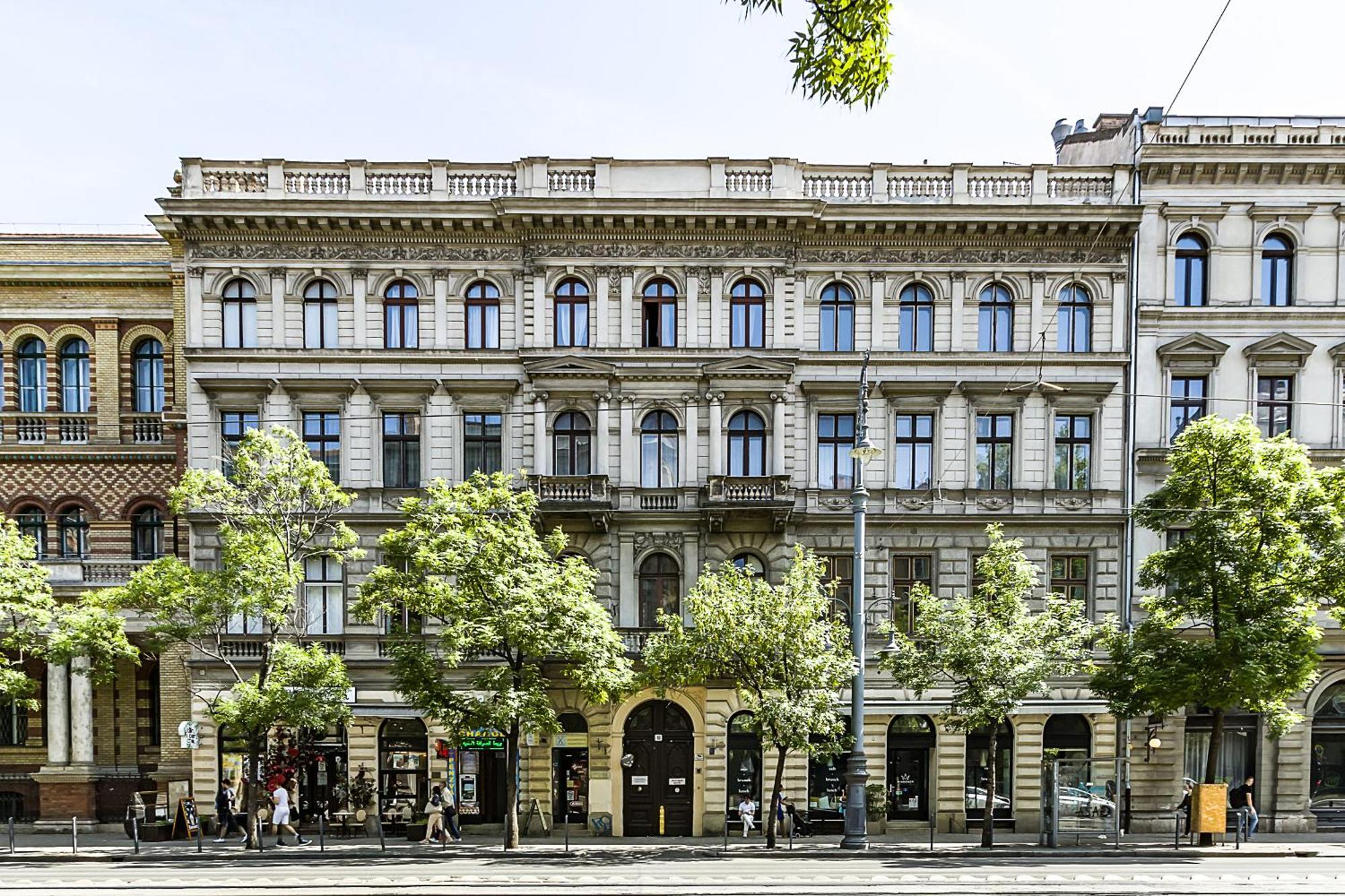 The Museum Living Будапеща Екстериор снимка
